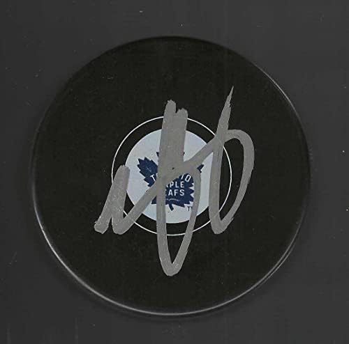 Geordie Benn potpisao je pak Toronto Maple Leafs - NHL pakove s autogramima