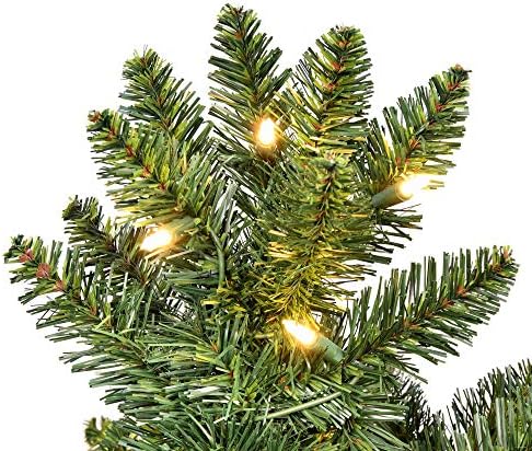 Vickerman 5,5 'x 37 Kapela Pine Umjetni božićni pola drveta, topla bijela dura-osvijetljena LED svjetla