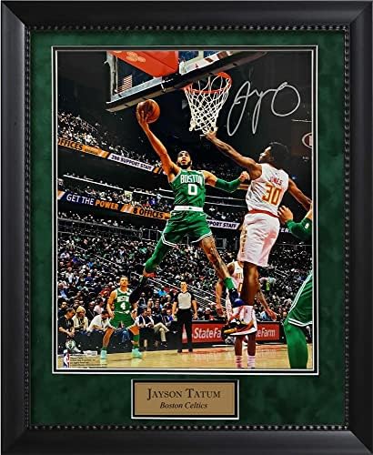 Jayson Tatum Autograph Photo Lae Up vs Hawks 23 × 27 Fanatics Autentifikacija - Autografirane NBA fotografije